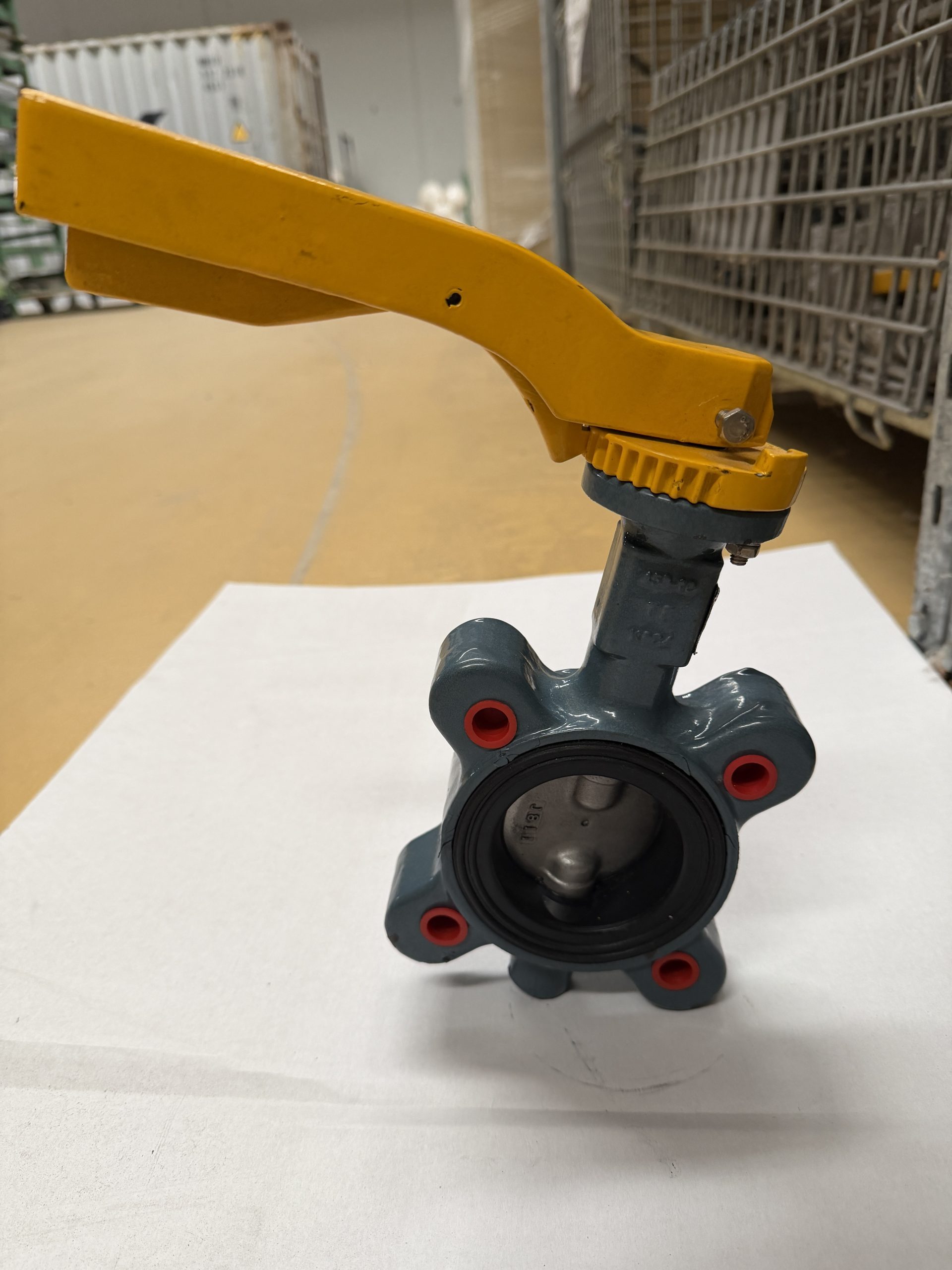 T/E GASMARK APPROVED LUG LEVER OPERATED BUTTERFLY VALVE - Image 4